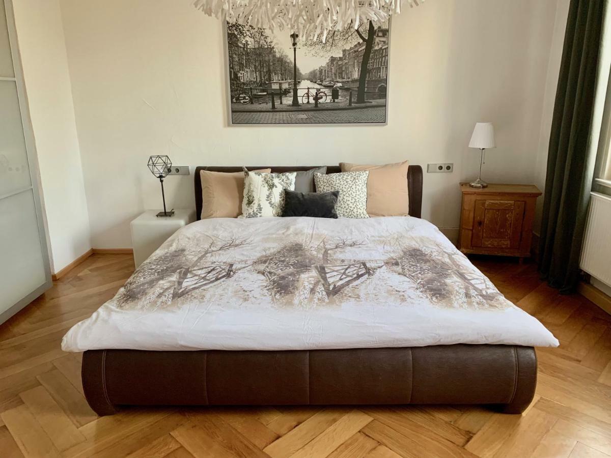 Deluxe Business City Apartments Metzingen Villa Landenberger Kültér fotó